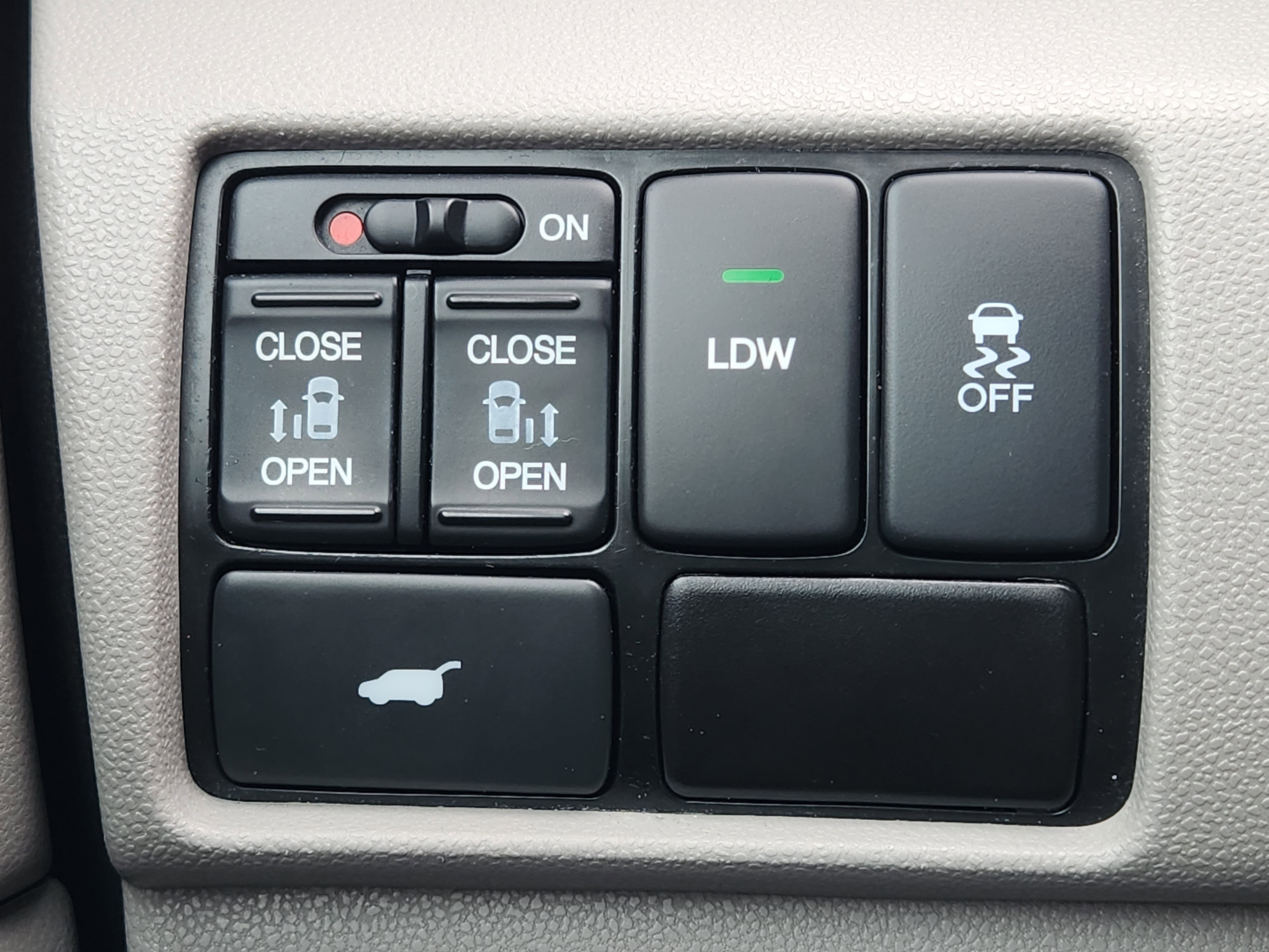 Used 2015 Honda Odyssey EX-L image 23