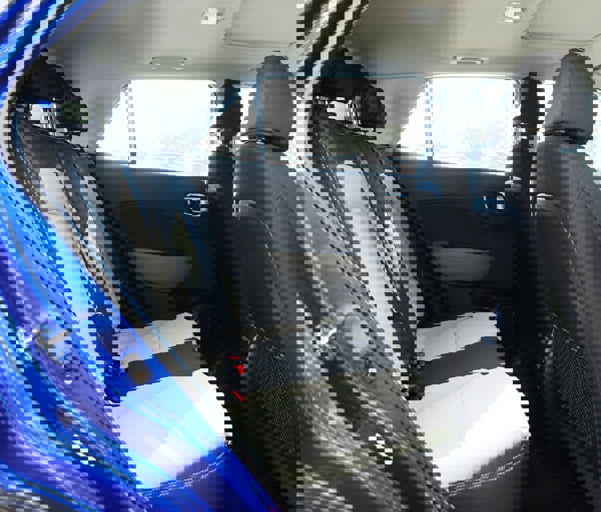 Used 2024 Hyundai Venue SEL image 27