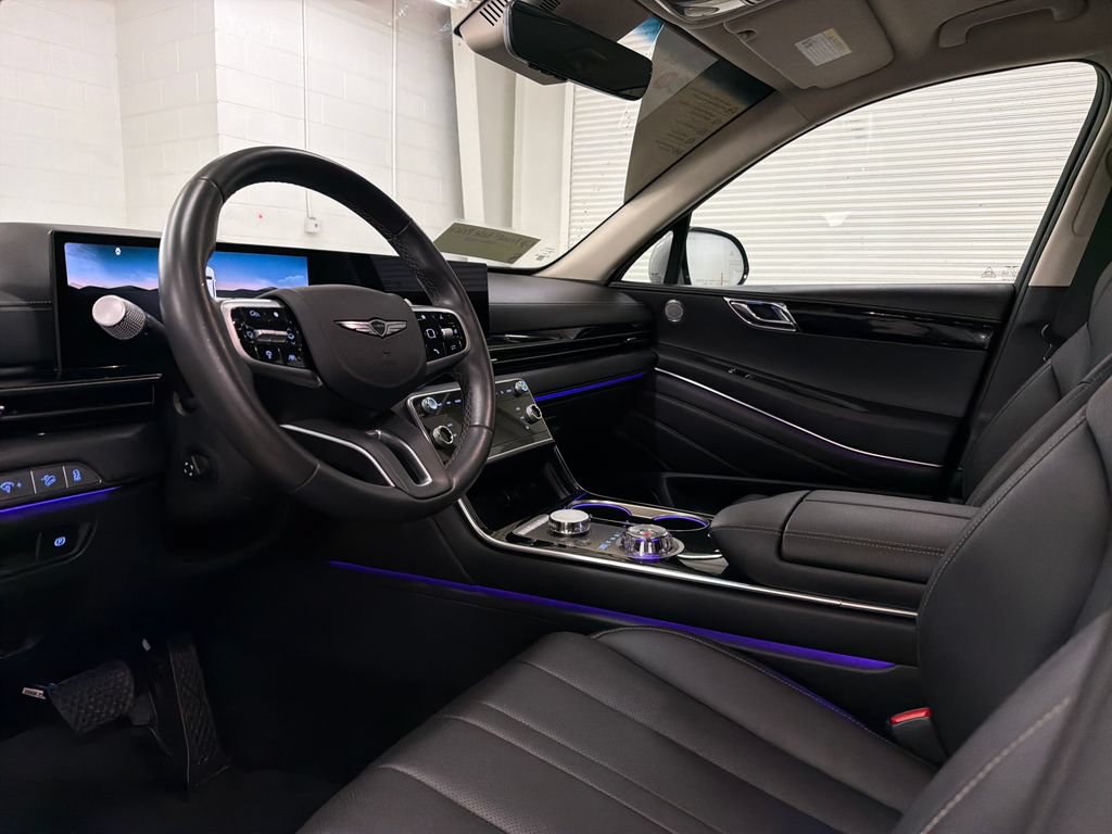 Used 2025 Genesis GV80 2.5T Standard AWD/4WD image 6