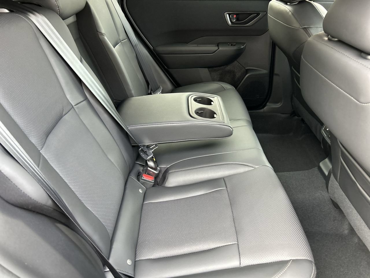 New 2026 Subaru Outback Limited AWD/4WD image 9