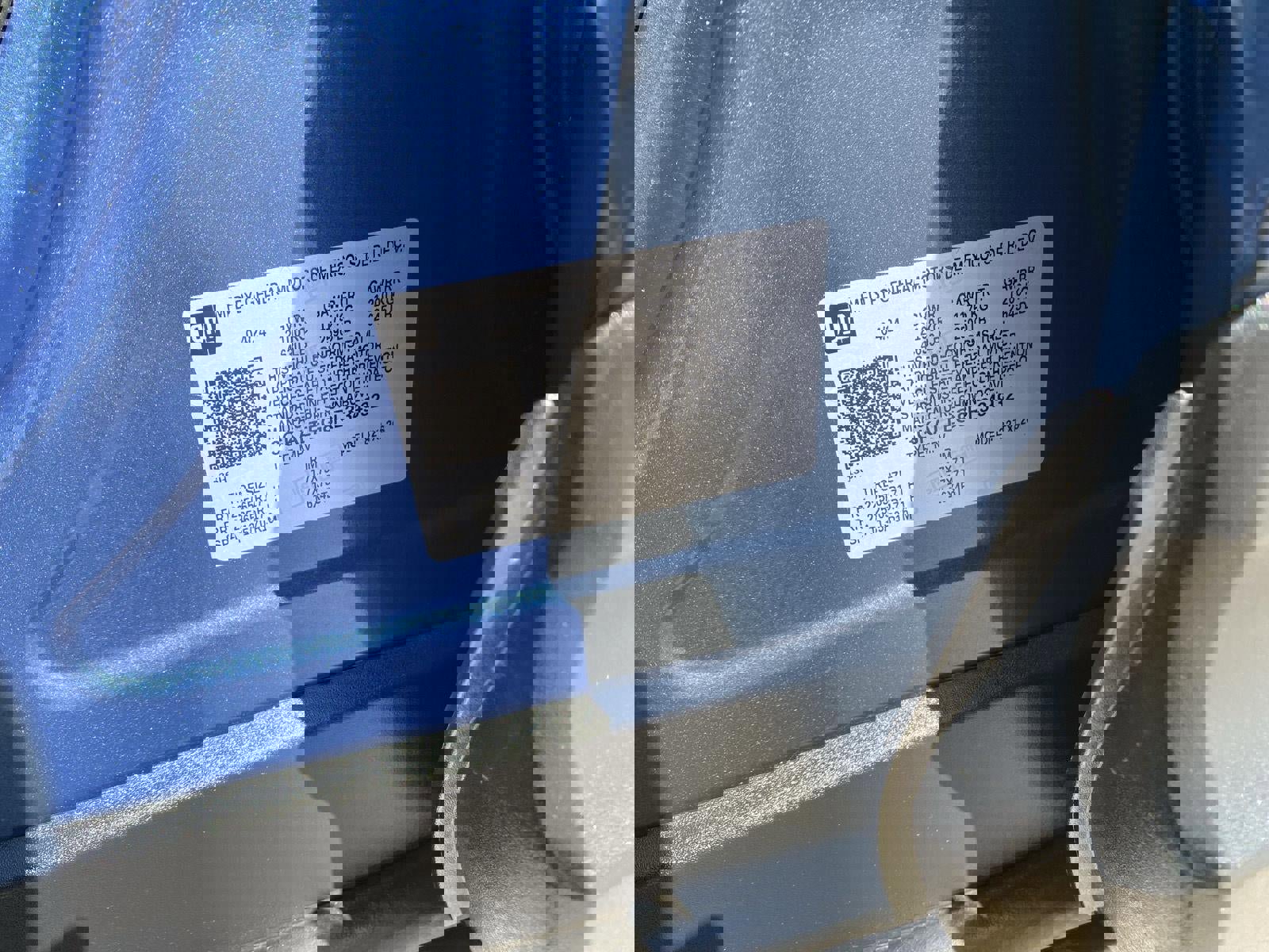 Used 2024 GMC Terrain SLE w/ Driver Convenience Package image 20