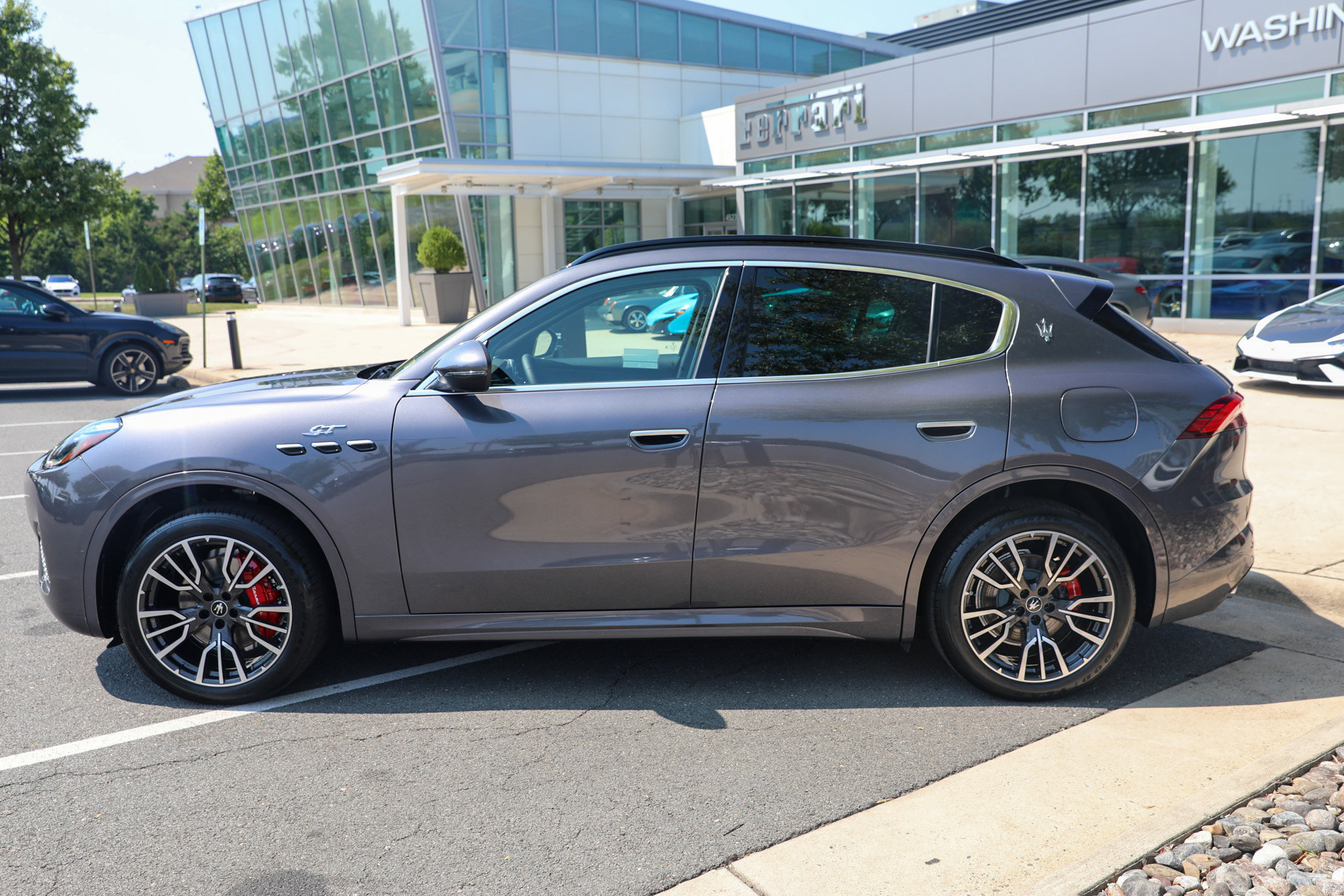 Used 2024 Maserati Grecale GT AWD/4WD image 8