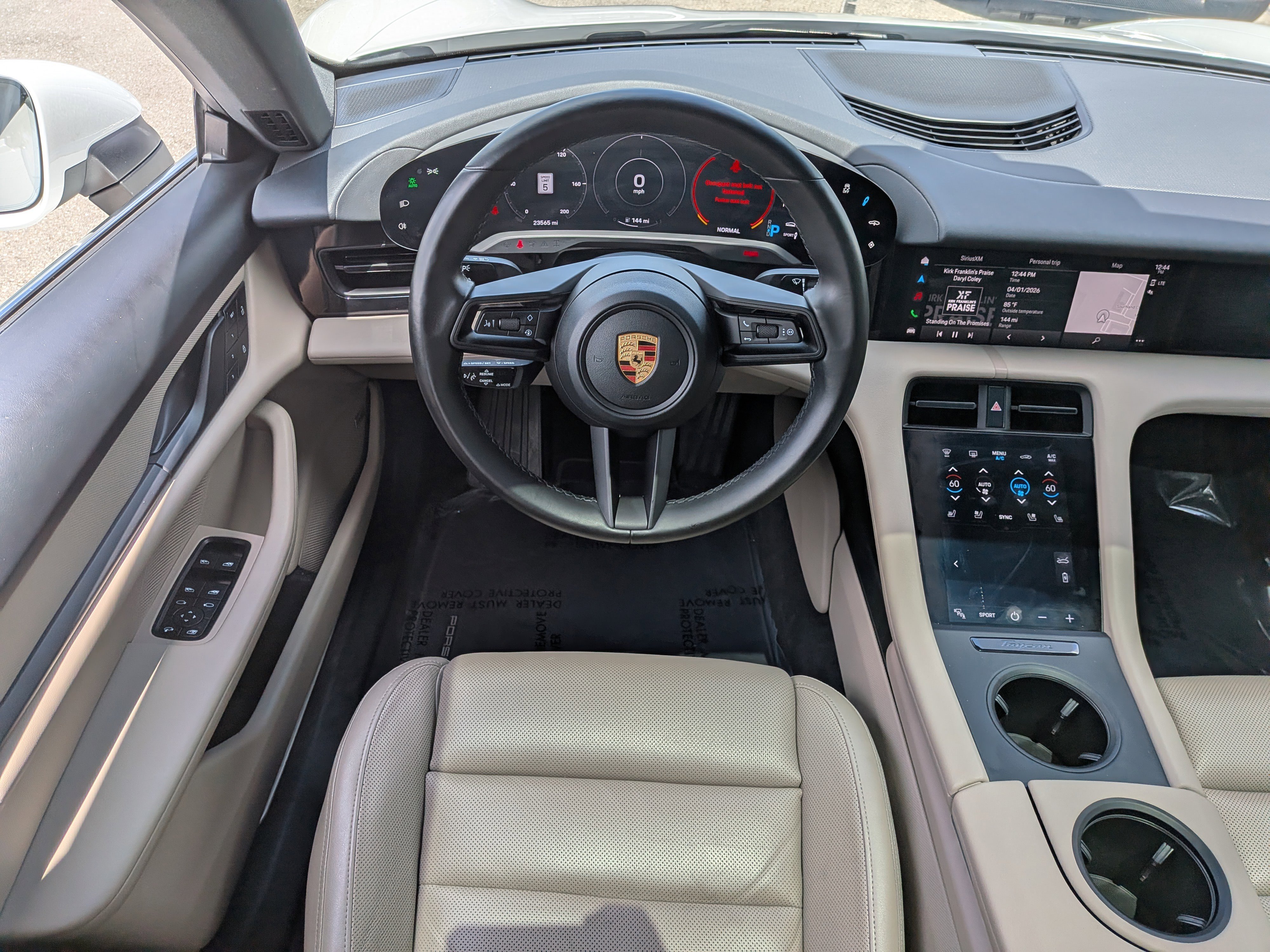 Used 2022 Porsche Taycan 4S image 17