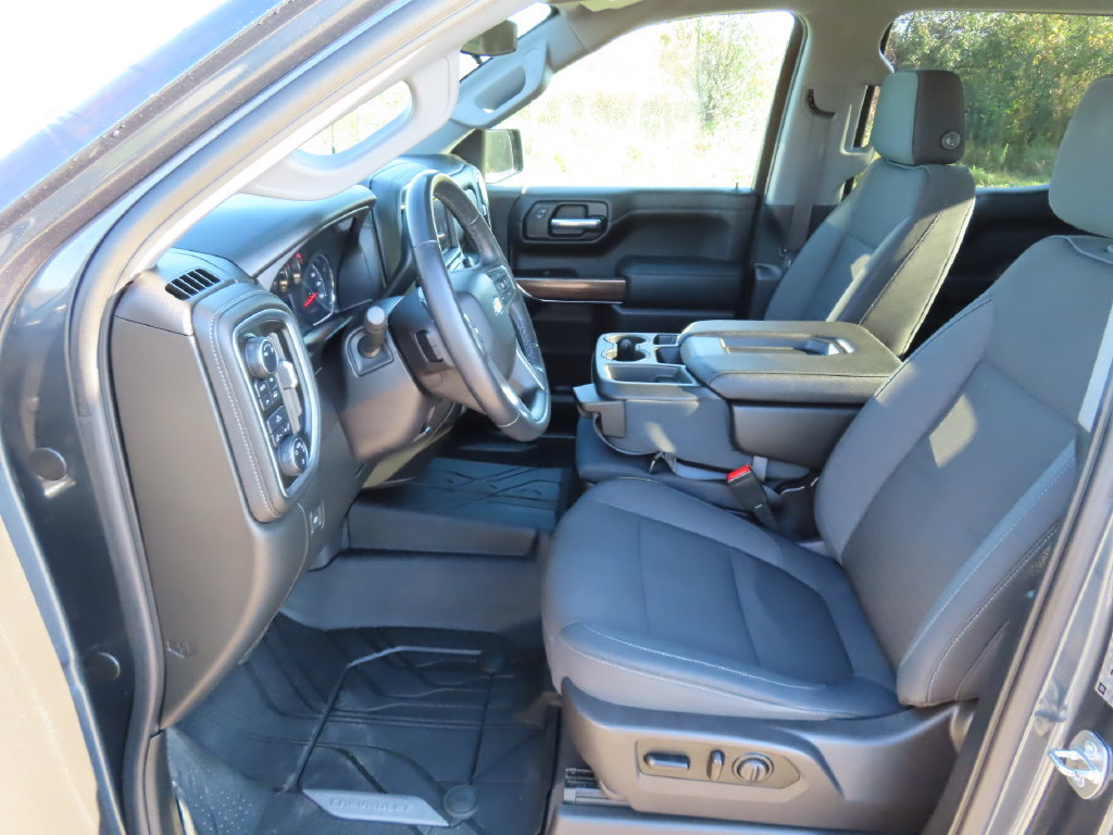 Used 2019 Chevrolet Silverado 1500 LT w/ All-Star Edition AWD/4WD image 24
