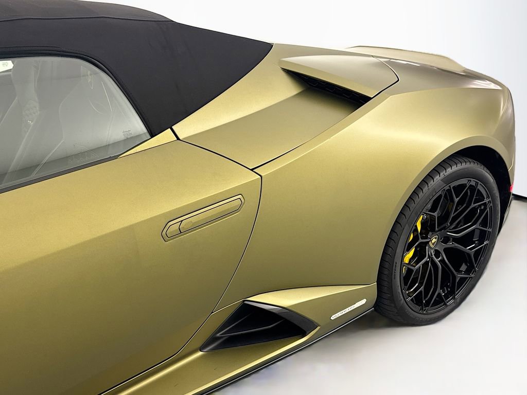 Used 2024 Lamborghini Huracan EVO AWD/4WD image 26