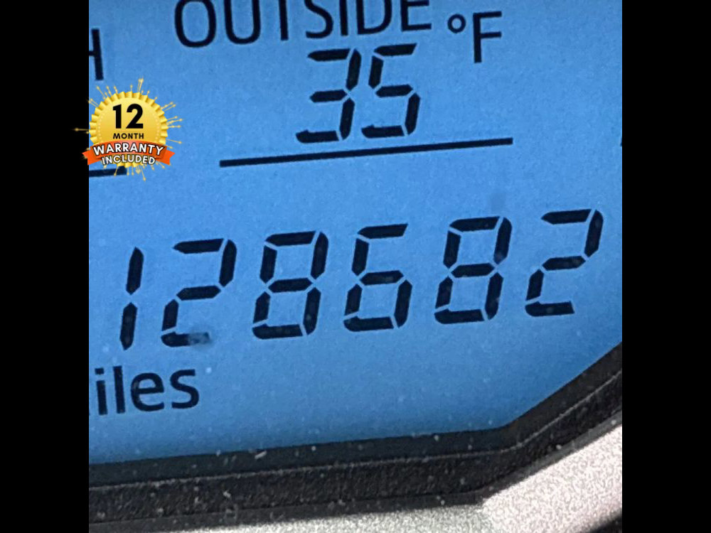 Used 2013 Toyota RAV4 XLE image 16