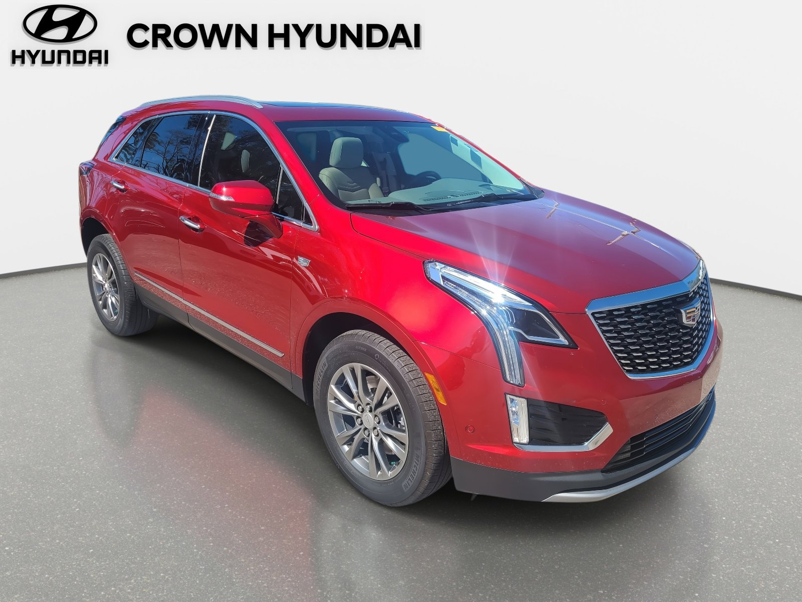 Used 2021 Cadillac XT5 Premium Luxury image 4