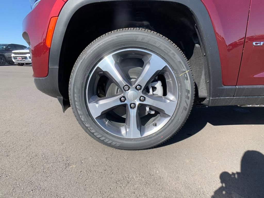 New 2025 Jeep Grand Cherokee Limited 4xe image 27