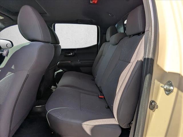 Used 2016 Toyota Tacoma TRD Off-Road image 25