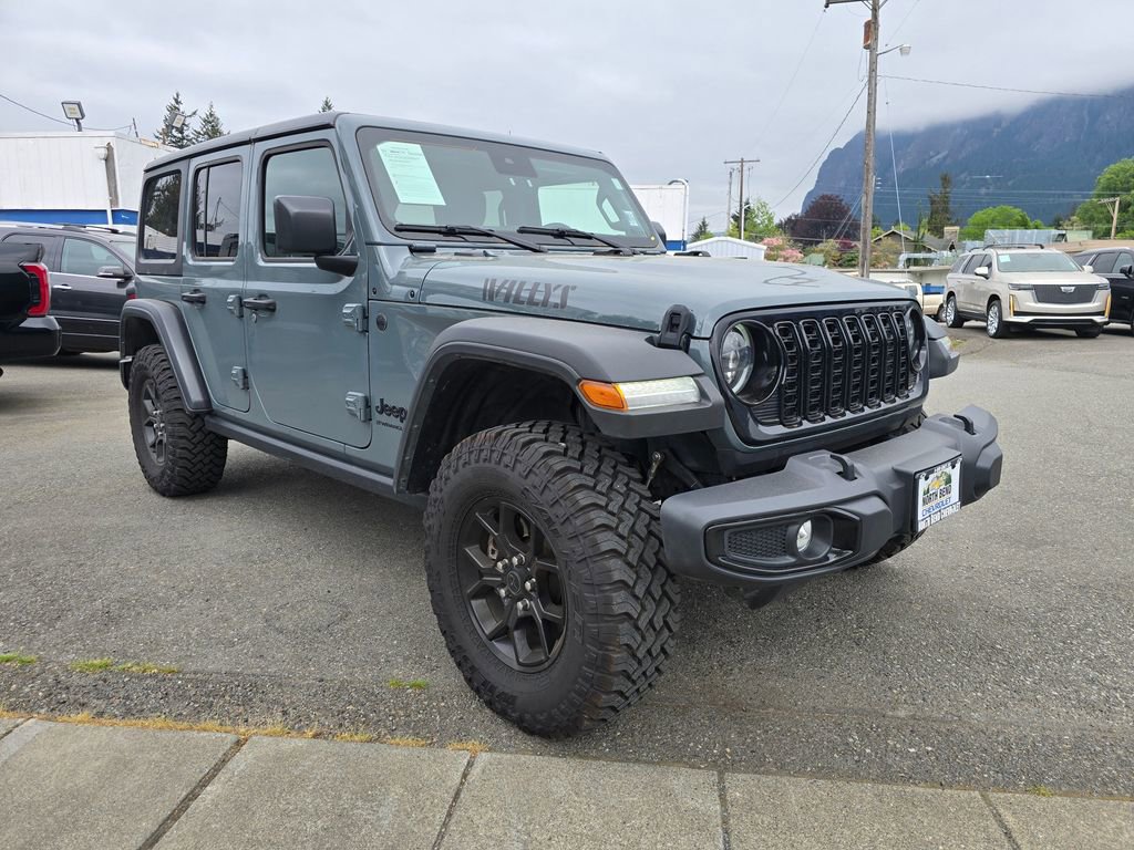 Used 2024 Jeep Wrangler Unlimited Sport AWD/4WD image 3
