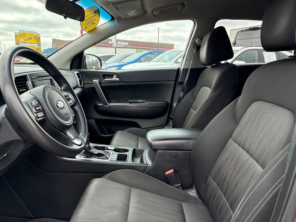 Used 2017 Kia Sportage LX image 10