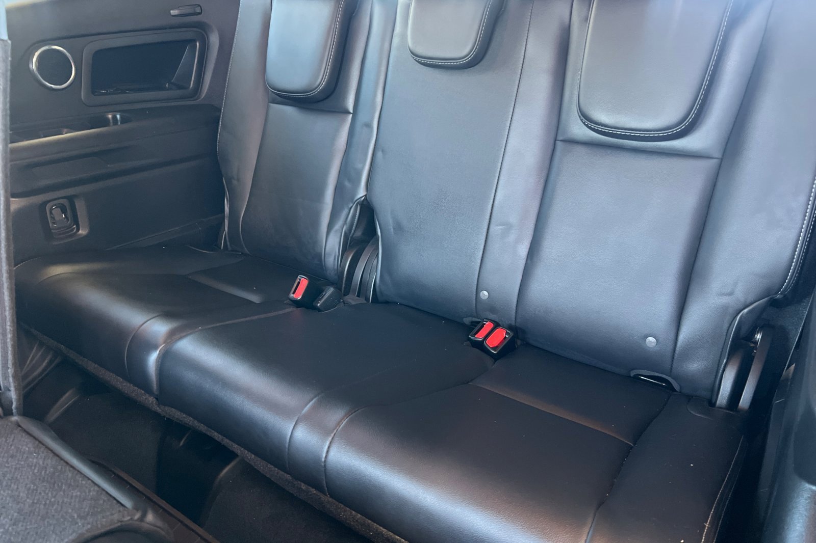 Used 2022 Subaru Ascent Limited w/ Technology Package image 12