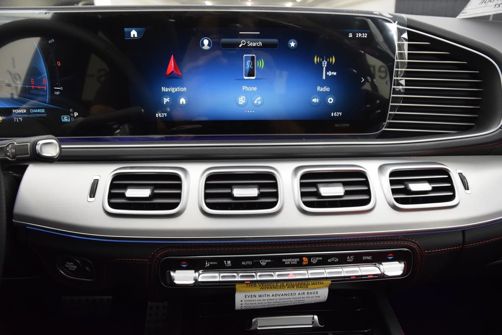 New 2026 Mercedes-Benz GLE 53 AMG 4MATIC Coupe image 27