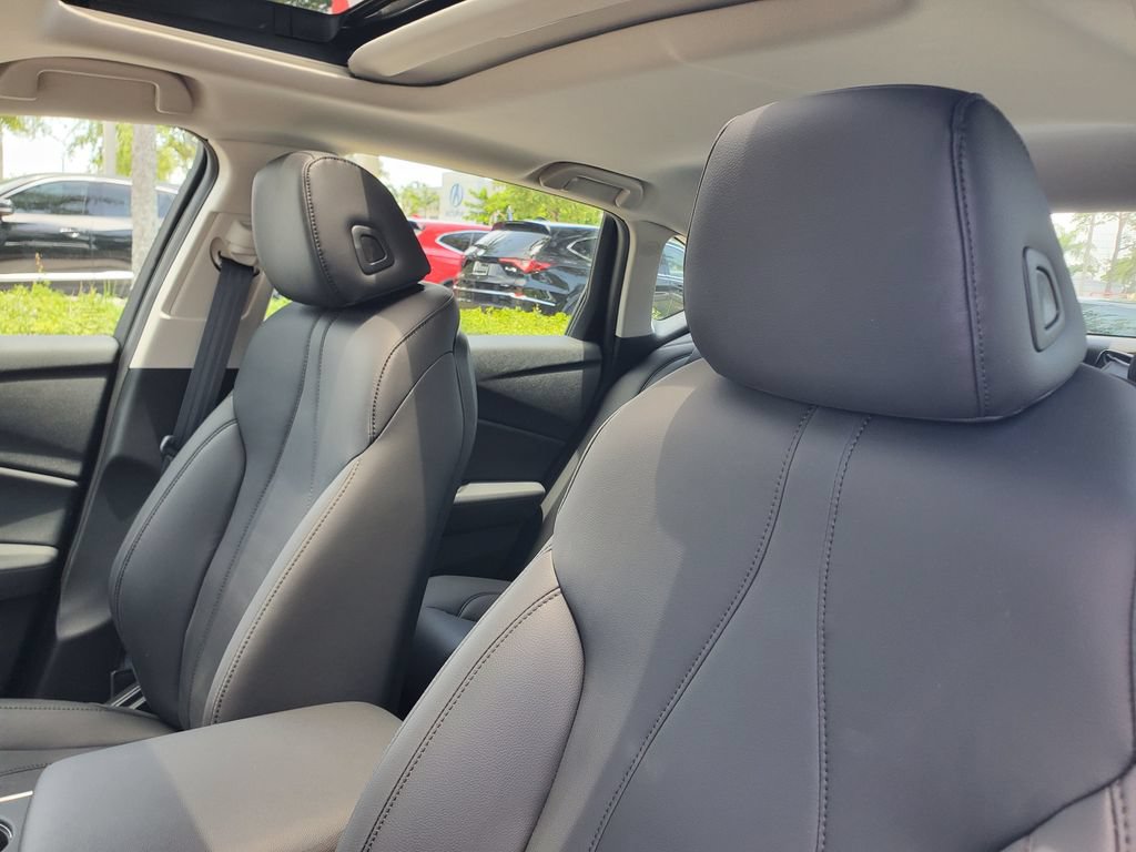 Used 2023 Acura TLX FWD image 16