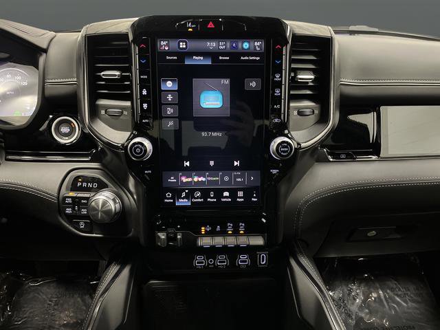 Certified 2025 RAM 1500 Limited image 9