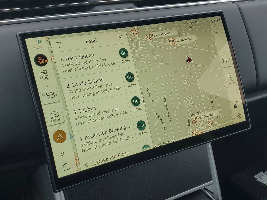 New 2026 Land Rover Range Rover SE image 21