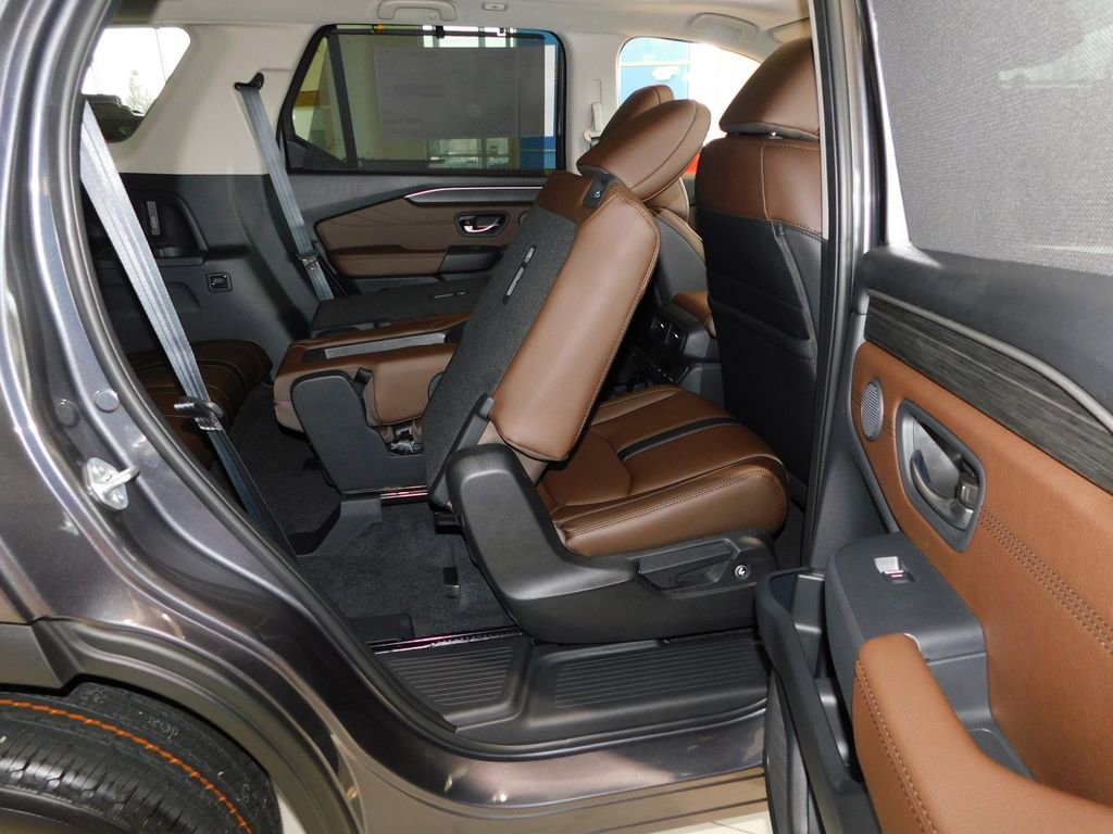 New 2026 Honda Pilot Touring image 29