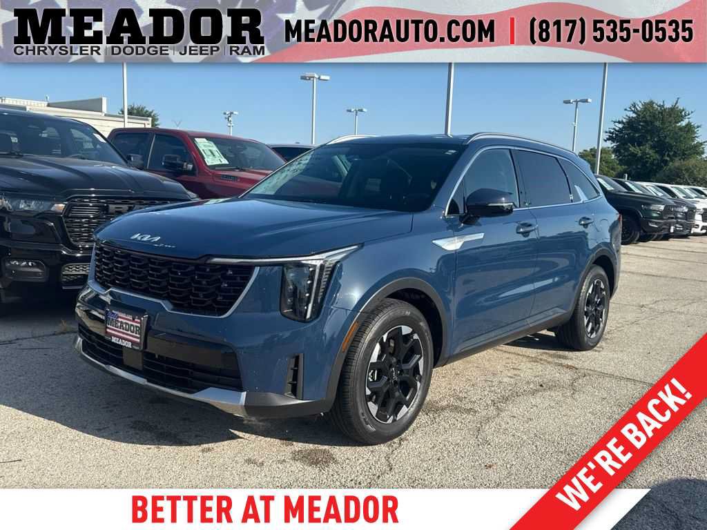 Used 2025 Kia Sorento S