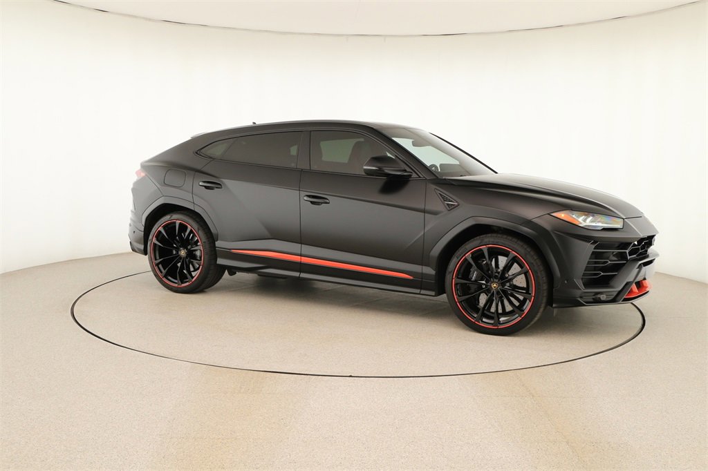 Used 2022 Lamborghini Urus image 9