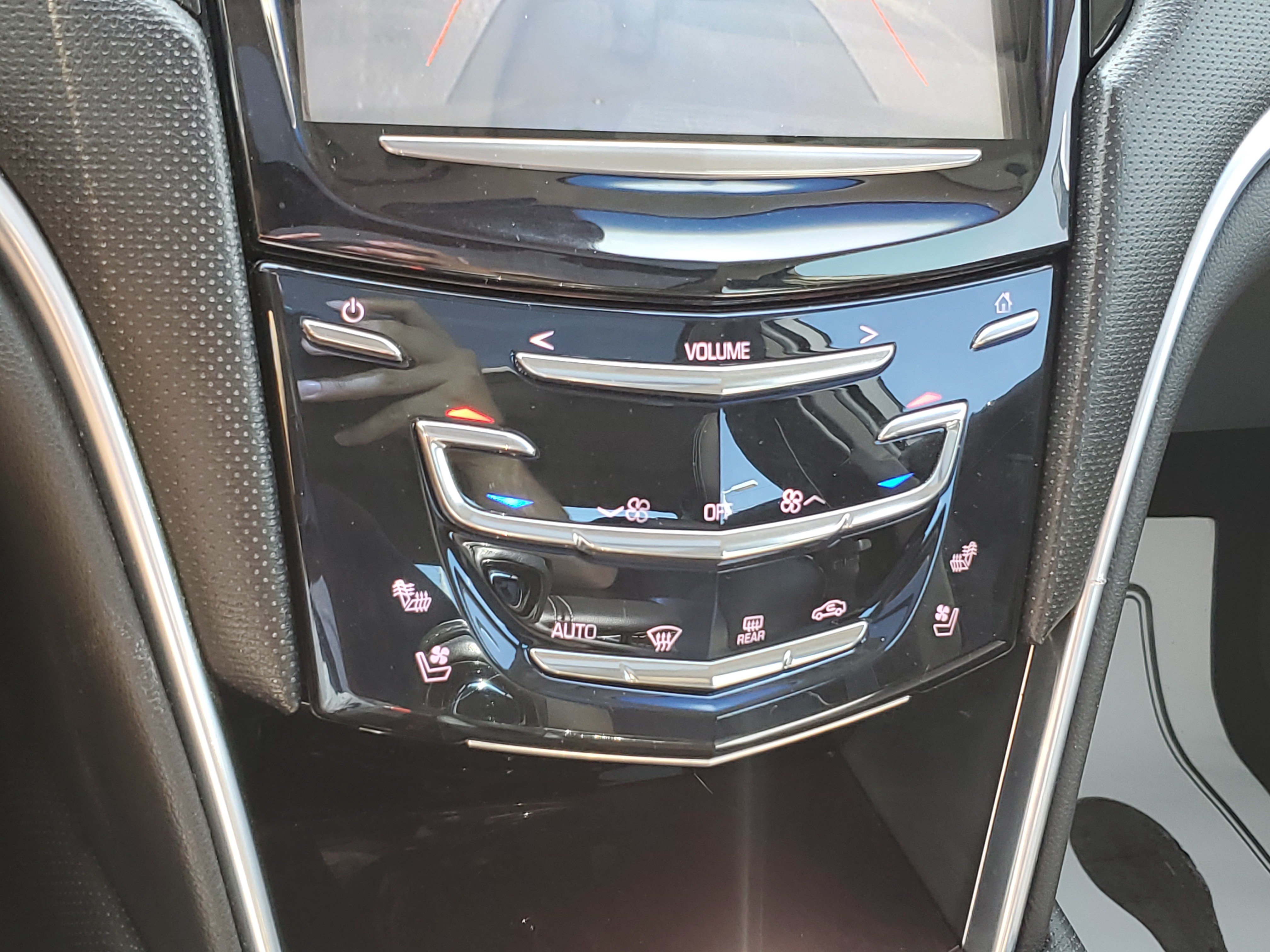 Used 2015 Cadillac XTS Luxury w/ Driver Awareness Package FWD image 27