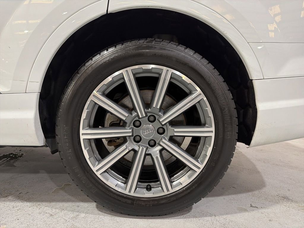 Used 2019 Audi Q7 2.0T Premium Plus w/ Premium Plus Package image 46