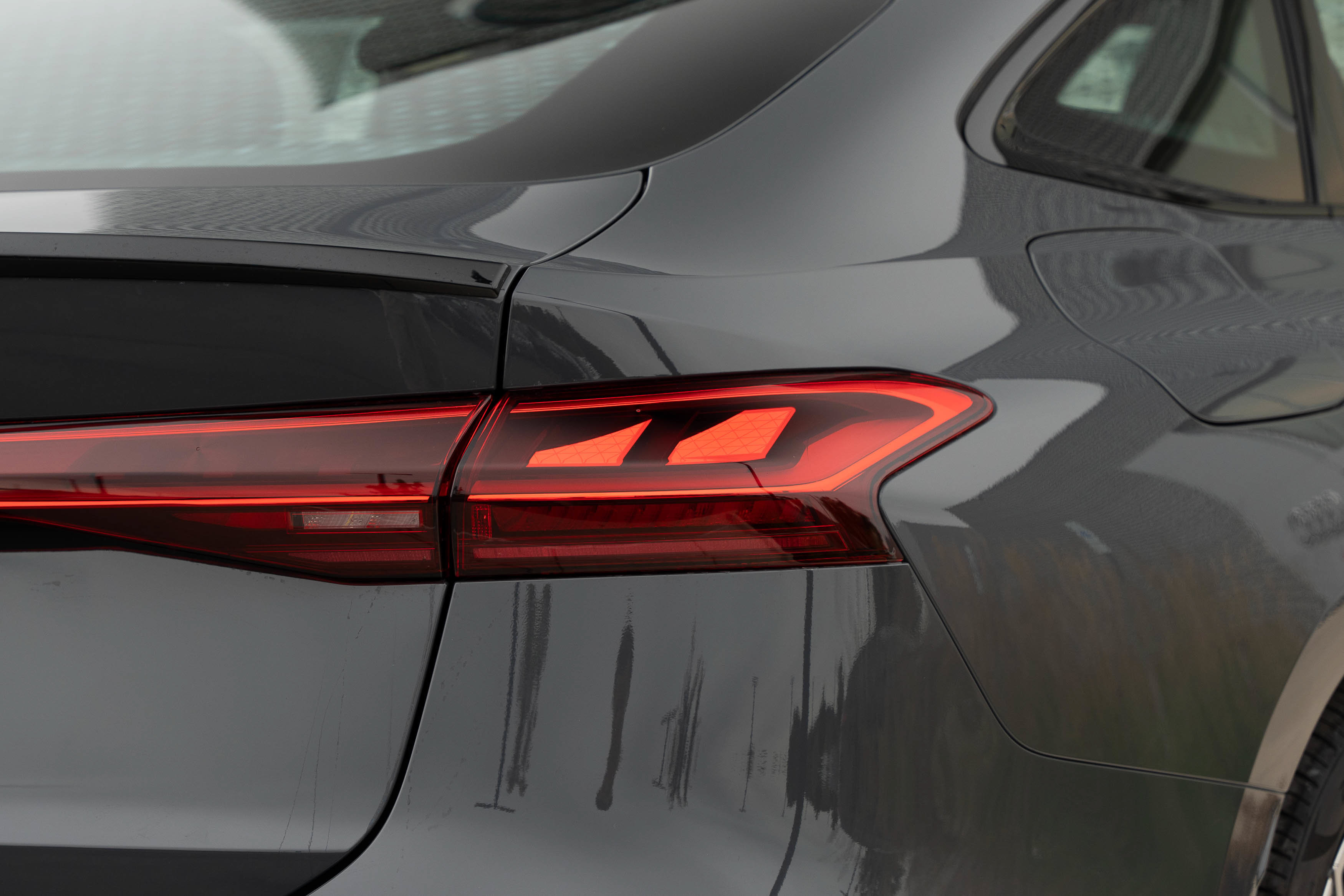 New 2027 Audi S6 e-tron Prestige AWD/4WD image 30