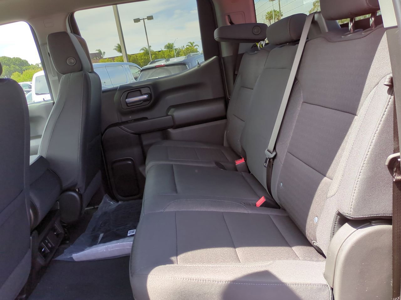 New 2025 Chevrolet Silverado 1500 Custom image 24