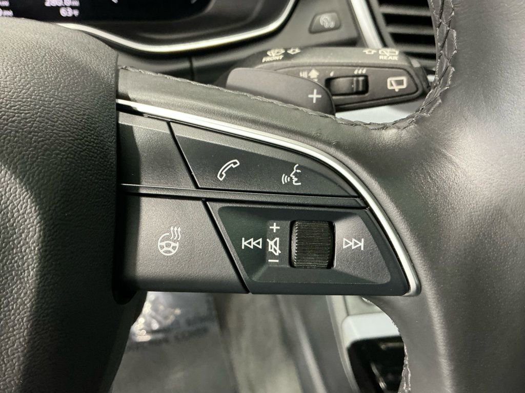 Used 2025 Audi Q5 2.0T Premium image 17