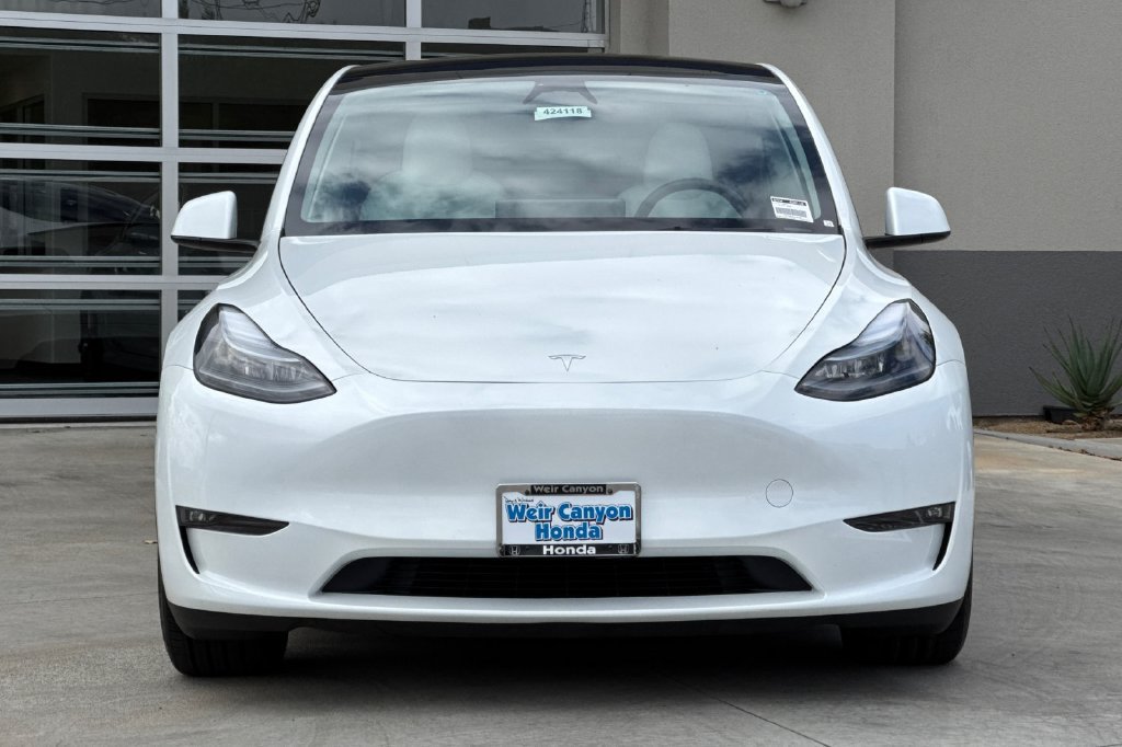 Used 2025 Tesla Model Y Performance AWD/4WD image 11