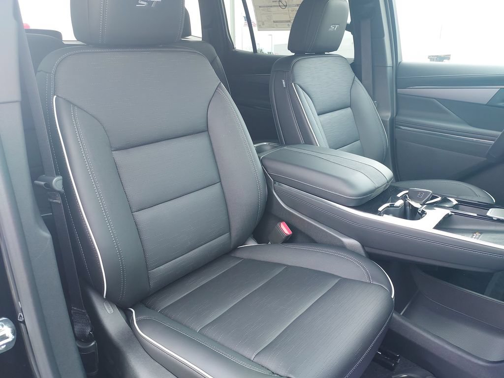 New 2026 Buick Enclave Sport Touring w/ Super Cruise Package FWD image 31