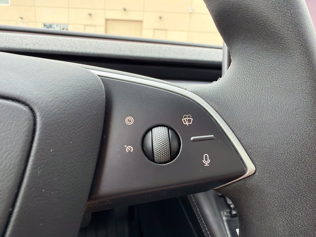 Used 2025 Tesla Model 3 Long Range RWD image 31