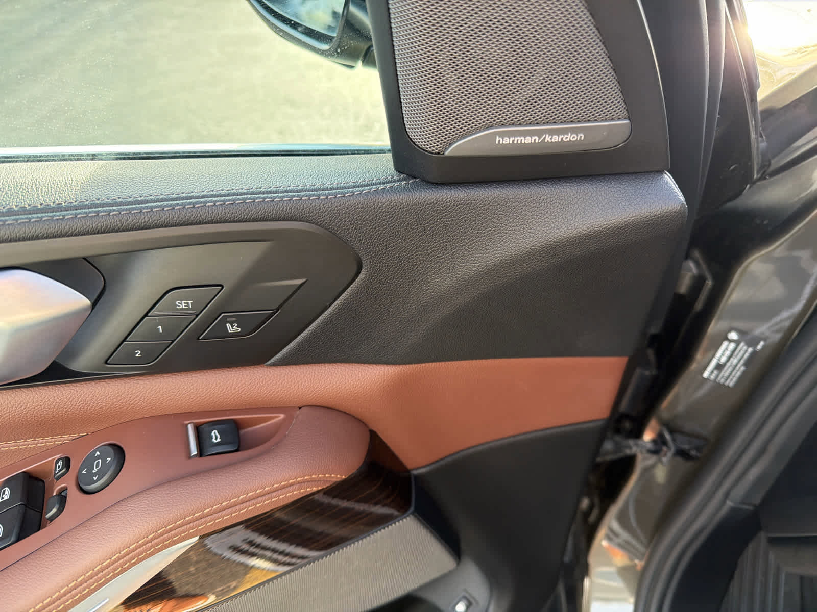 Used 2021 BMW X5 xDrive45e w/ Executive Package image 26