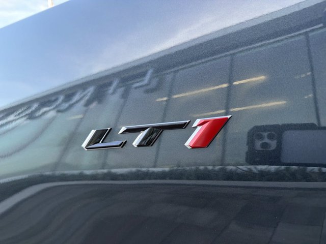 Used 2021 Chevrolet Camaro LT w/ RS Package RWD image 9