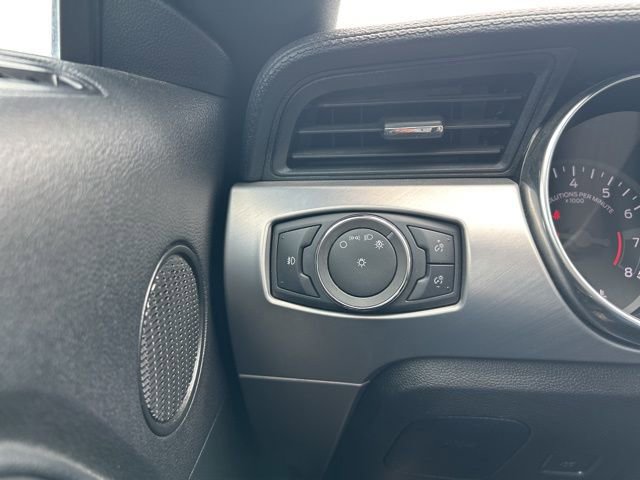 Used 2020 Ford Mustang Premium image 15