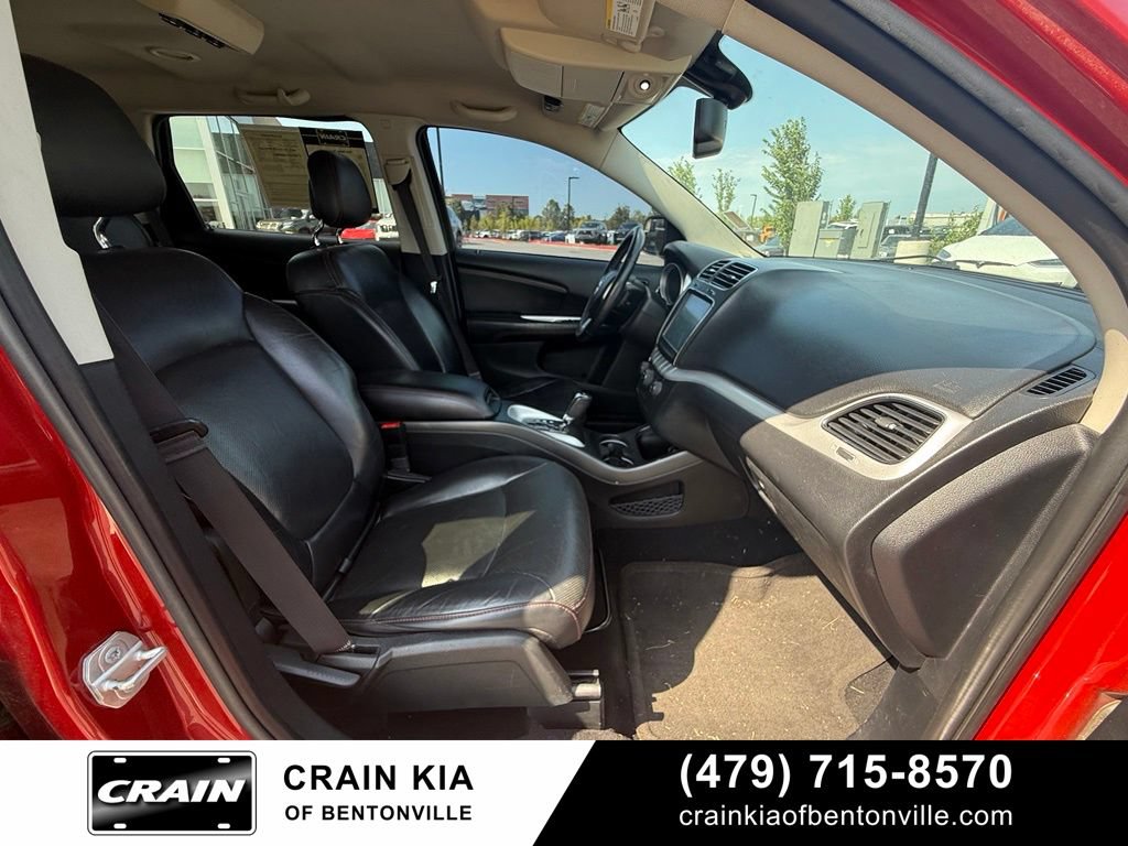 Used 2016 Dodge Journey R/T FWD image 29