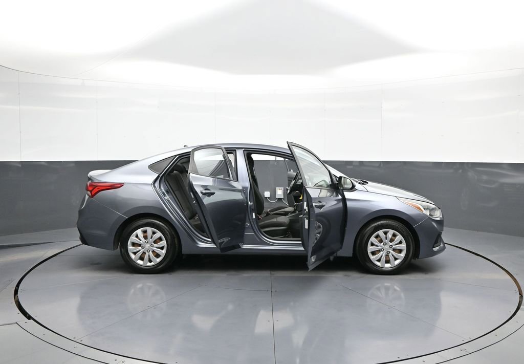 Used 2019 Hyundai Accent SE image 41