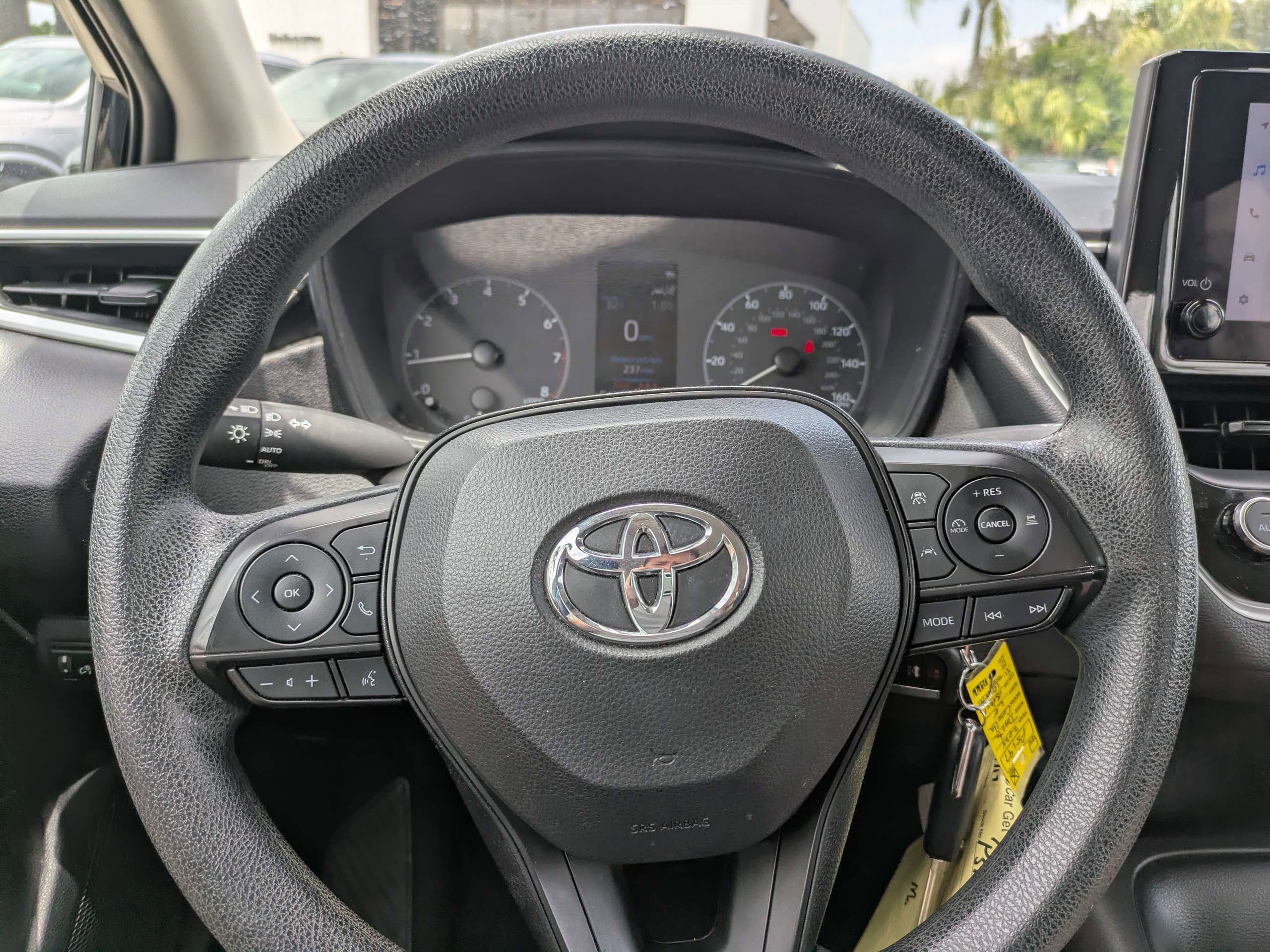 Used 2024 Toyota Corolla LE FWD image 24