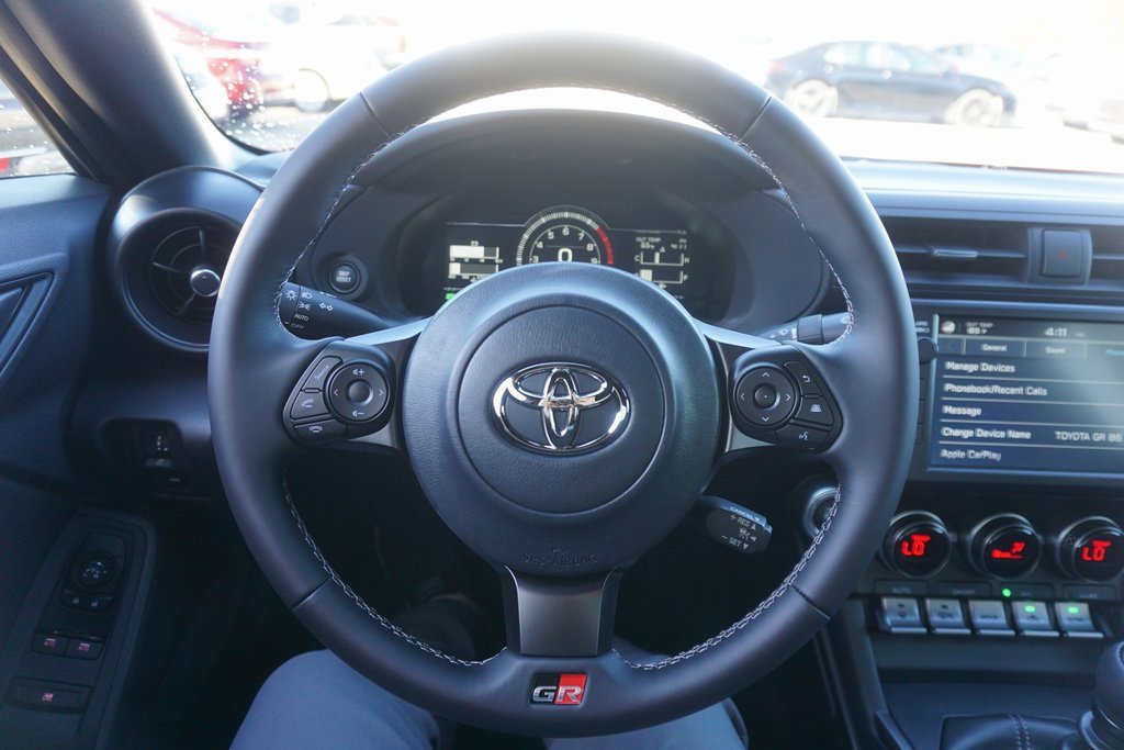 New 2025 Toyota GR86 image 3