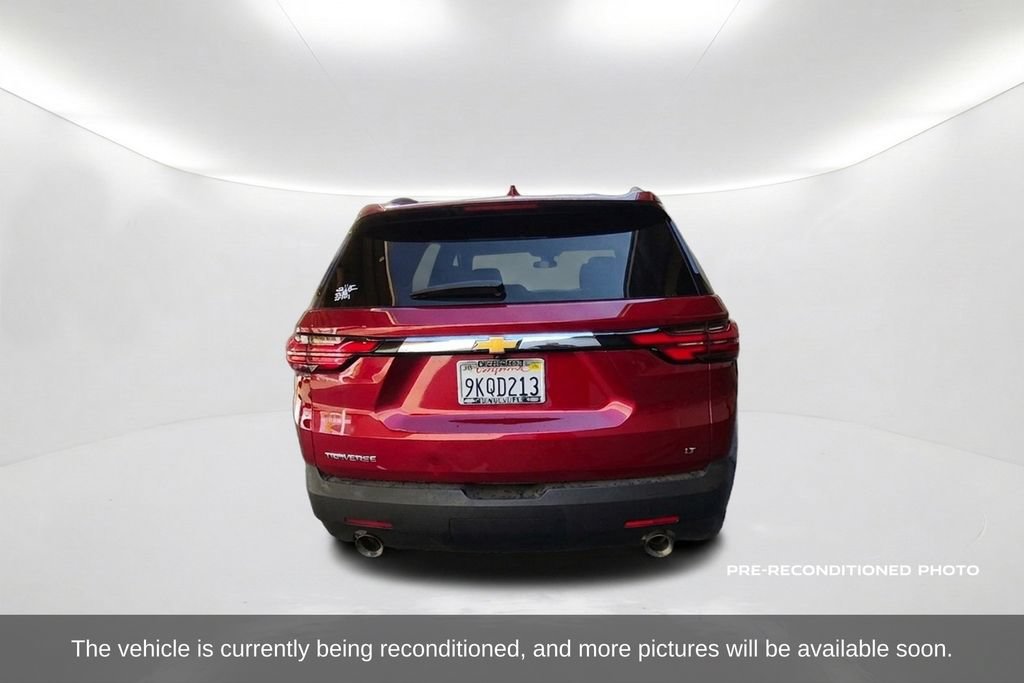 Used 2023 Chevrolet Traverse LT w/ LPO, Roadside Safety Package FWD image 7