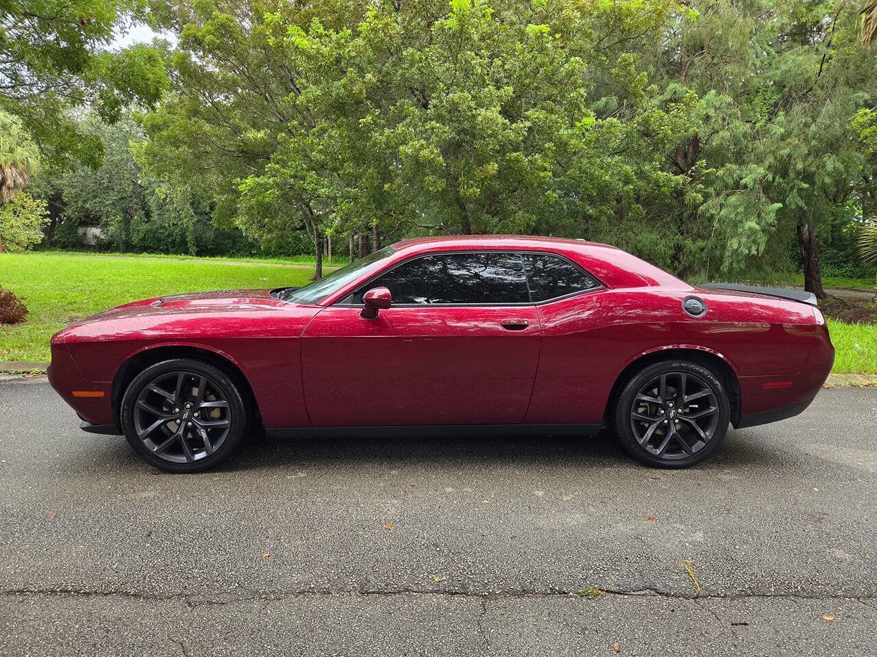 Used 2022 Dodge Challenger SXT w/ Blacktop Package RWD image 8