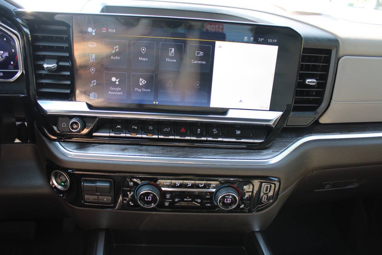 Used 2024 Chevrolet Silverado 1500 LTZ AWD/4WD image 13