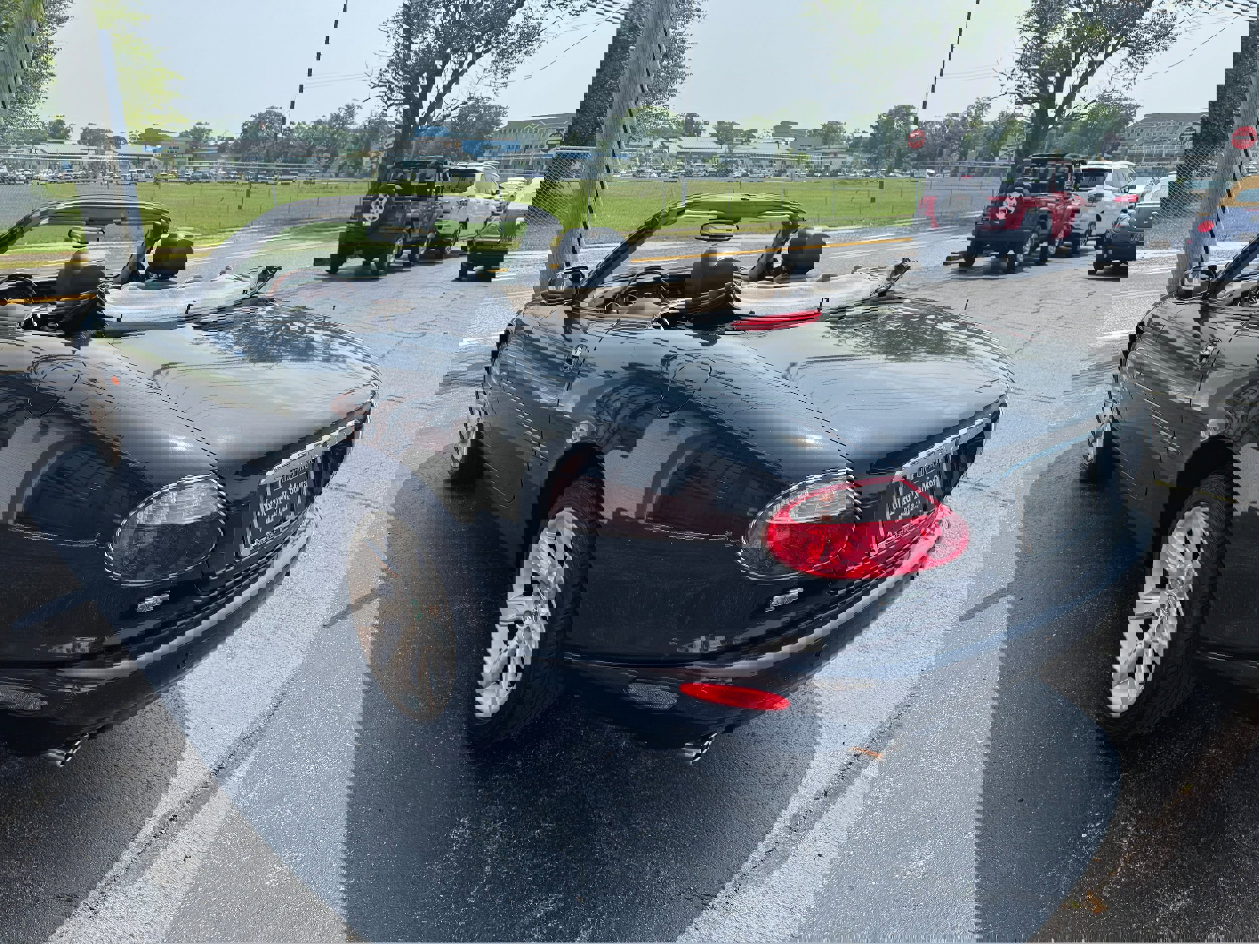 Used 2003 Jaguar XK8 Convertible image 4