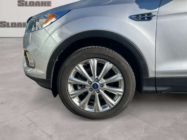 Used 2018 Ford Escape Titanium w/ Ford Safe & Smart Package AWD/4WD image 14