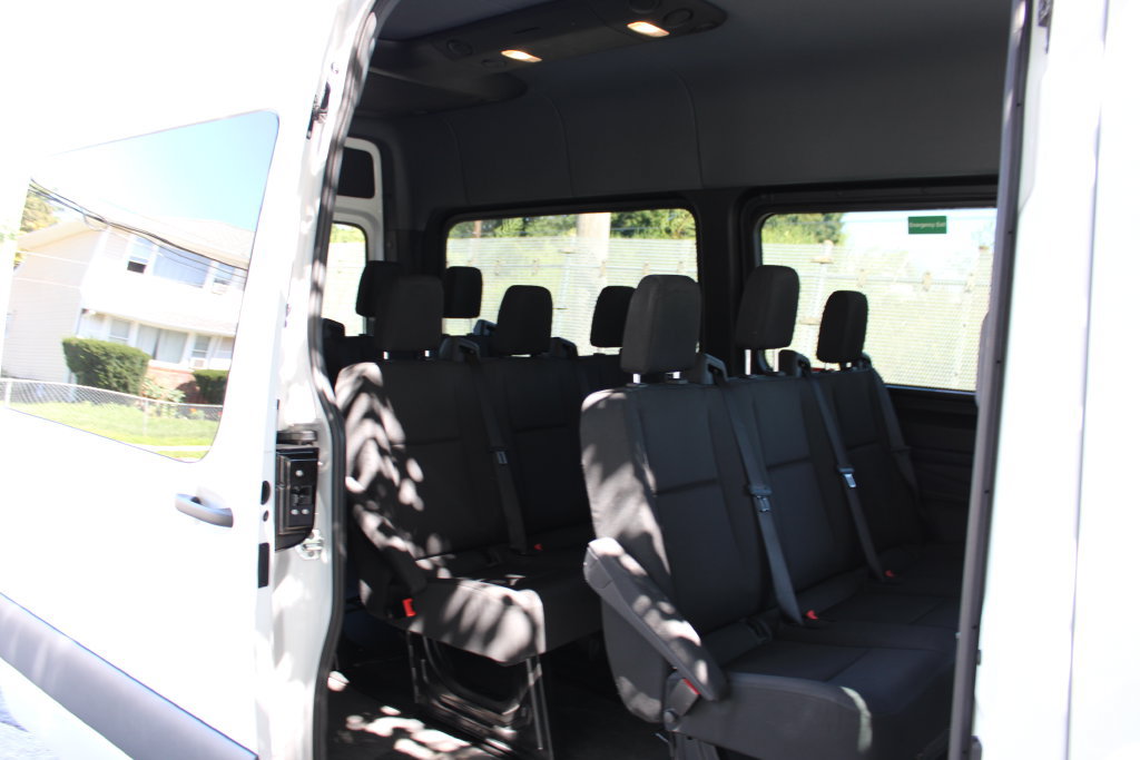 Used 2025 Mercedes-Benz Sprinter 2500 image 22
