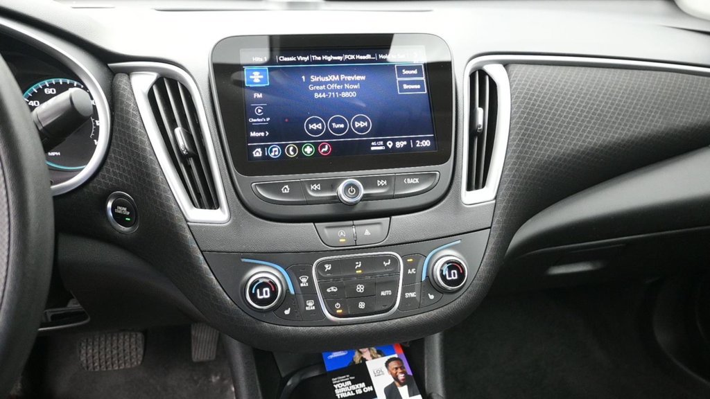 Used 2025 Chevrolet Malibu LT FWD image 12