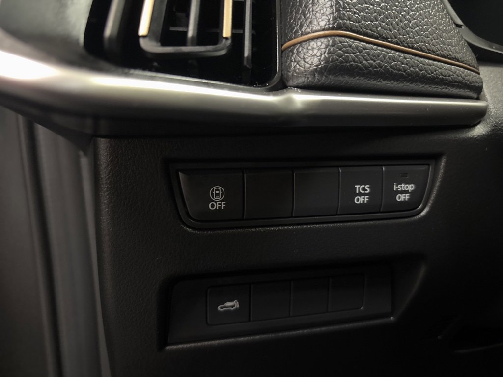 Used 2024 MAZDA CX-90 3.3 Turbo w/ Preferred Plus image 16