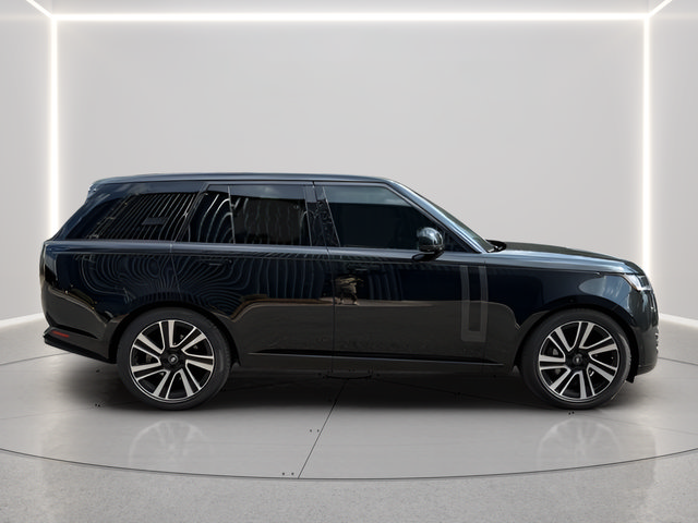 Used 2023 Land Rover Range Rover SE AWD/4WD image 6