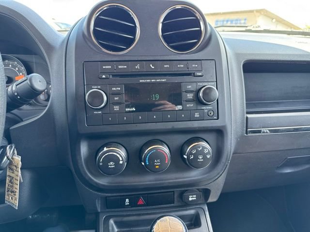 Used 2017 Jeep Patriot Sport w/ Power Value Group FWD image 18
