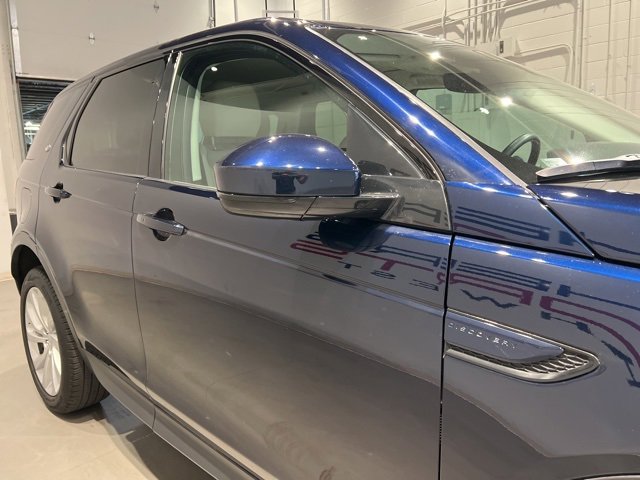 Used 2023 Land Rover Discovery Sport S image 5