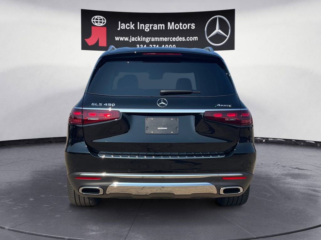 New 2026 Mercedes-Benz GLS 450 4MATIC image 4